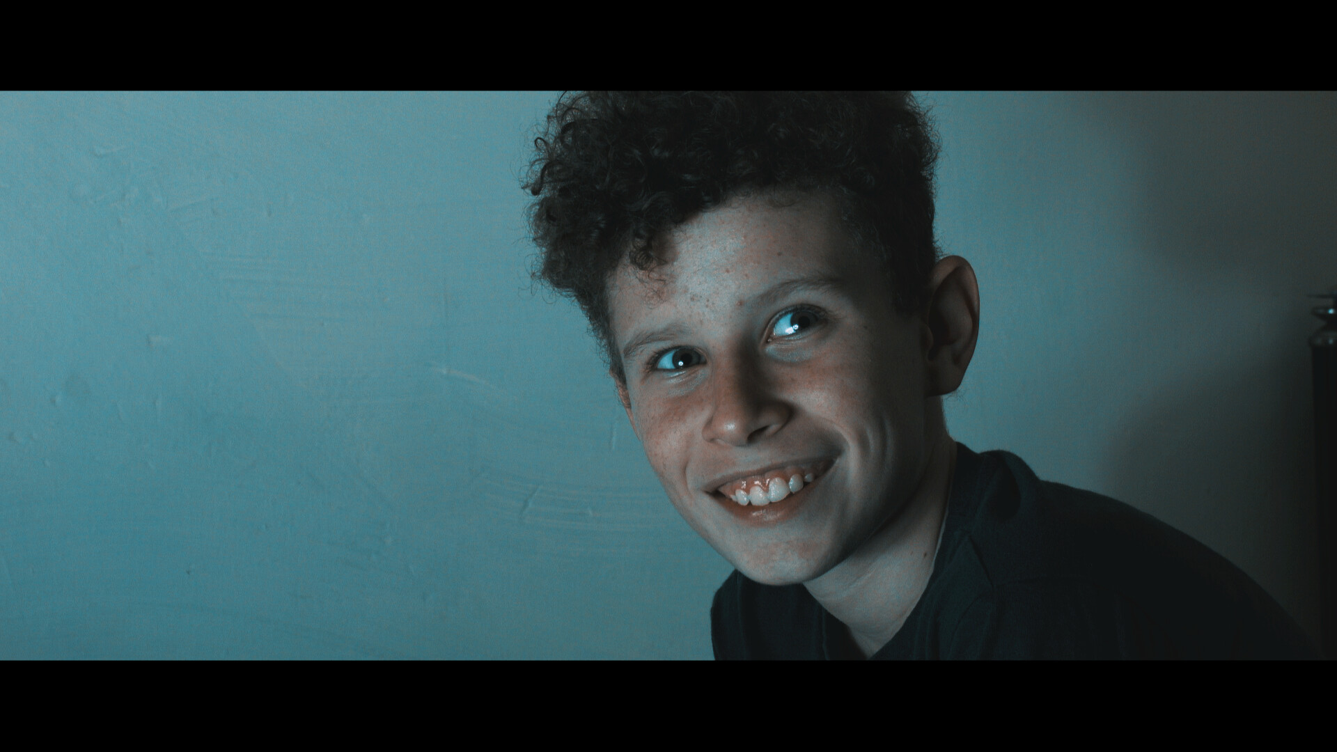 The Dark Side of the Moon: An Interactive FMV Thriller screenshot